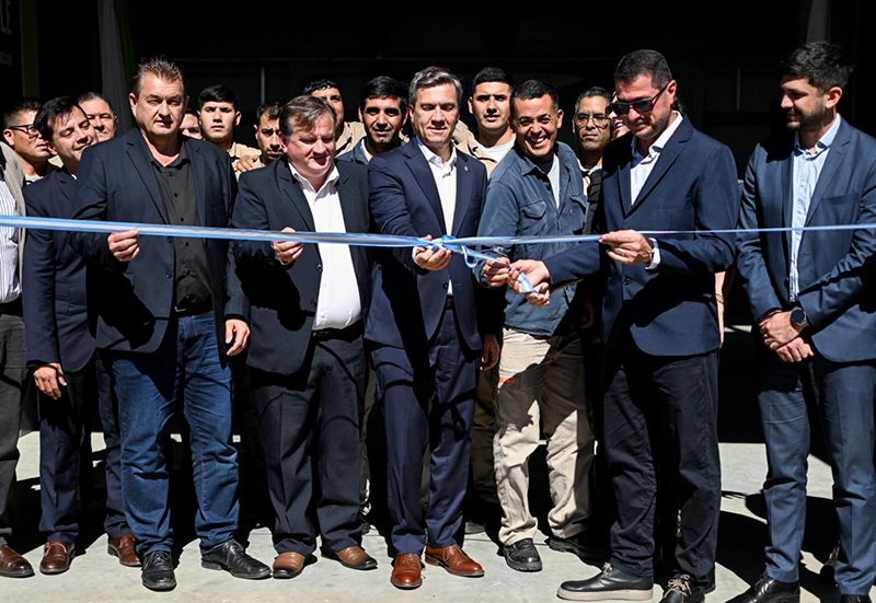En el Día de la Industria, Zdero destacó el crecimiento de Matertec en el Parque Industrial de Barranqueras En el Día de la Industria, Zdero destacó el crecimiento de Matertec en el Parque Industrial de Barranqueras