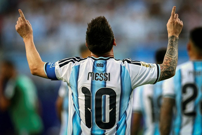 La UBA nombró Doctor Honoris Causa a Lionel Messi La UBA nombró Doctor Honoris Causa a Lionel Messi