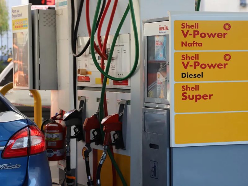 Los combustibles suben entre 2% y 5% y se rompe el acuerdo: cómo quedan los precios de referencia Los combustibles suben entre 2% y 5% y se rompe el acuerdo: cómo quedan los precios de referencia