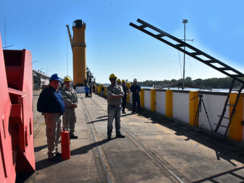 Puerto de Barranqueras: se realizó un simulacro ante eventuales contingencias climáticas Puerto de Barranqueras: se realizó un simulacro ante eventuales contingencias climáticas