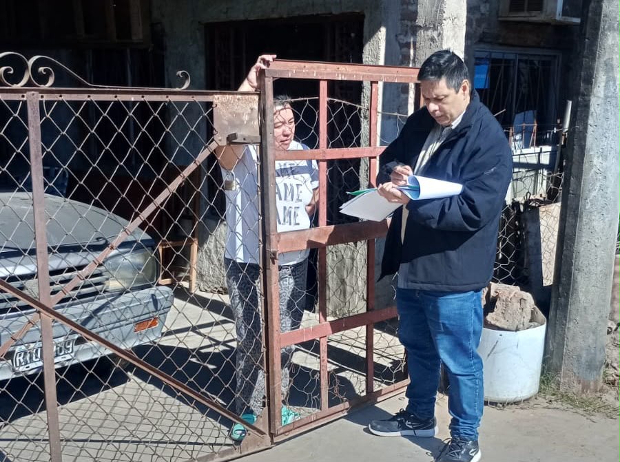El Ipduv comenzó el relevamiento en el Barrio 10 de Mayo para la escrituración El Ipduv comenzó el relevamiento en el Barrio 10 de Mayo para la escrituración