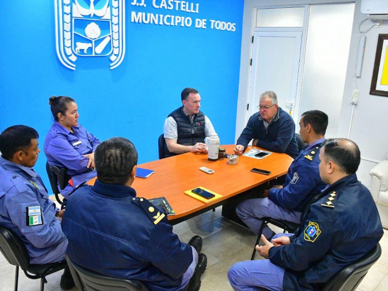 Castelli: Sander se reunió con la cúpula policial para coordinar acciones preventivas Castelli: Sander se reunió con la cúpula policial para coordinar acciones preventivas