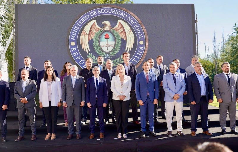 Chaco participará del Consejo de Seguridad Interior en San Juan Chaco participará del Consejo de Seguridad Interior en San Juan