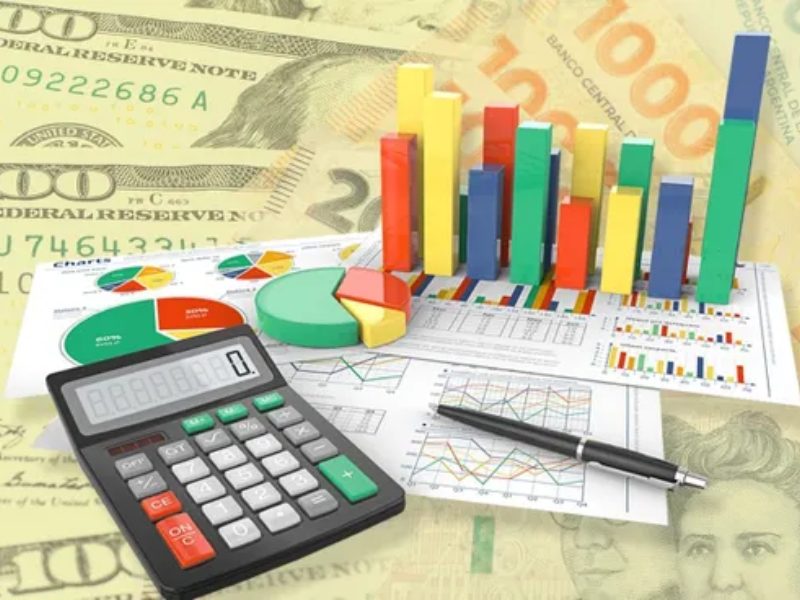 La economía argentina vuelve a encender una señal de alerta: el riesgo de recesión subió al 82% La economía argentina vuelve a encender una señal de alerta: el riesgo de recesión subió al 82%