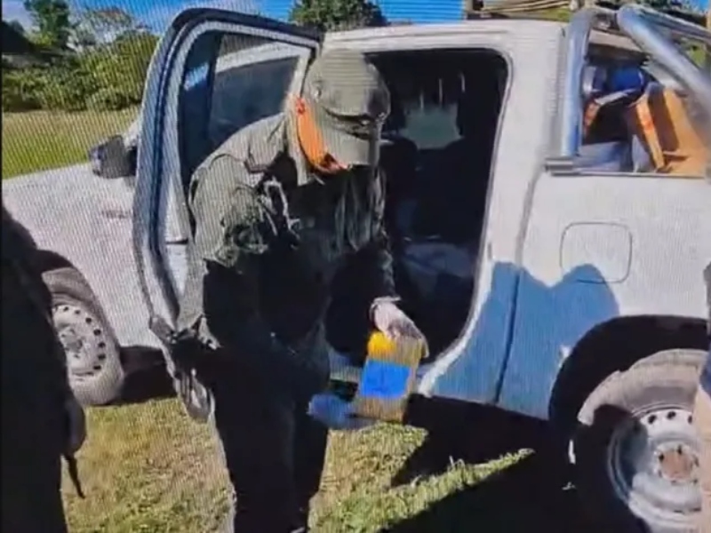Narcopolicías: la fiscalía pidió llevar a juicio a los ocho acusados de robar casi 10 kilos de cocaína durante una quema de droga Narcopolicías: la fiscalía pidió llevar a juicio a los ocho acusados de robar casi 10 kilos de cocaína durante una quema de droga