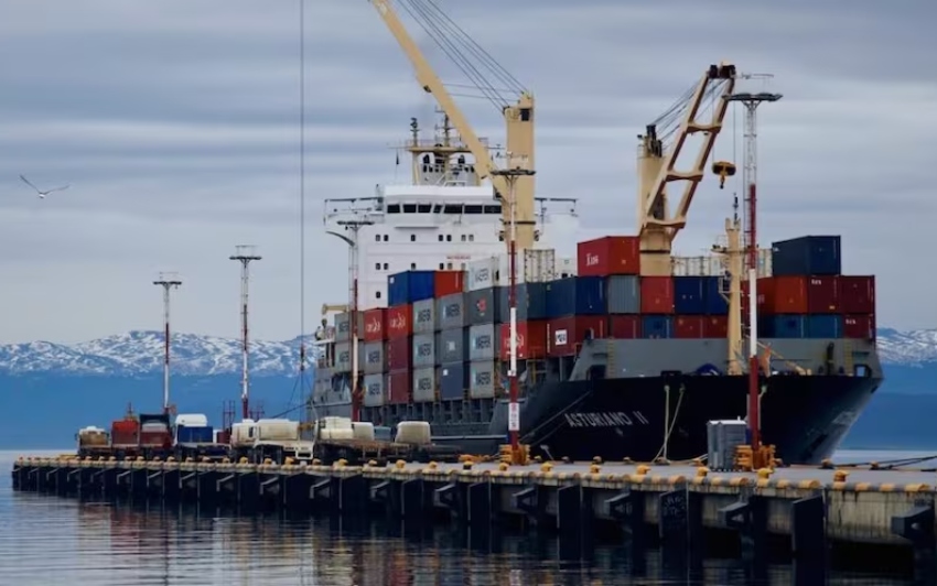 Tierra del Fuego prepara una sanción contra el corredor de Chile hacia Malvinas Tierra del Fuego prepara una sanción contra el corredor de Chile hacia Malvinas