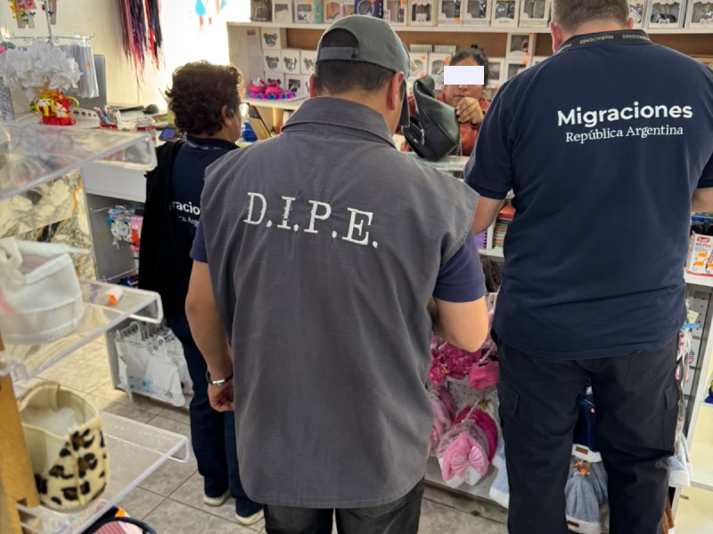 Despliegan un operativo especial de control migratorio en el sudoeste chaqueño Despliegan un operativo especial de control migratorio en el sudoeste chaqueño