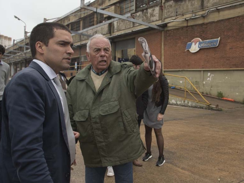 Responsabilidad empresarial y dictadura: comienza el juicio por los trabajadores desaparecidos de Molinos Río de La Plata Responsabilidad empresarial y dictadura: comienza el juicio por los trabajadores desaparecidos de Molinos Río de La Plata