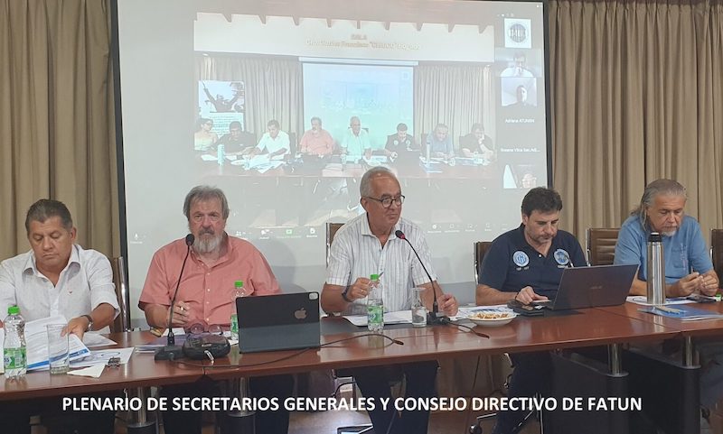 Los nodocentes definieron un esquema de 15 días de paro en las Universidades hasta la Marcha Federal Los nodocentes definieron un esquema de 15 días de paro en las Universidades hasta la Marcha Federal