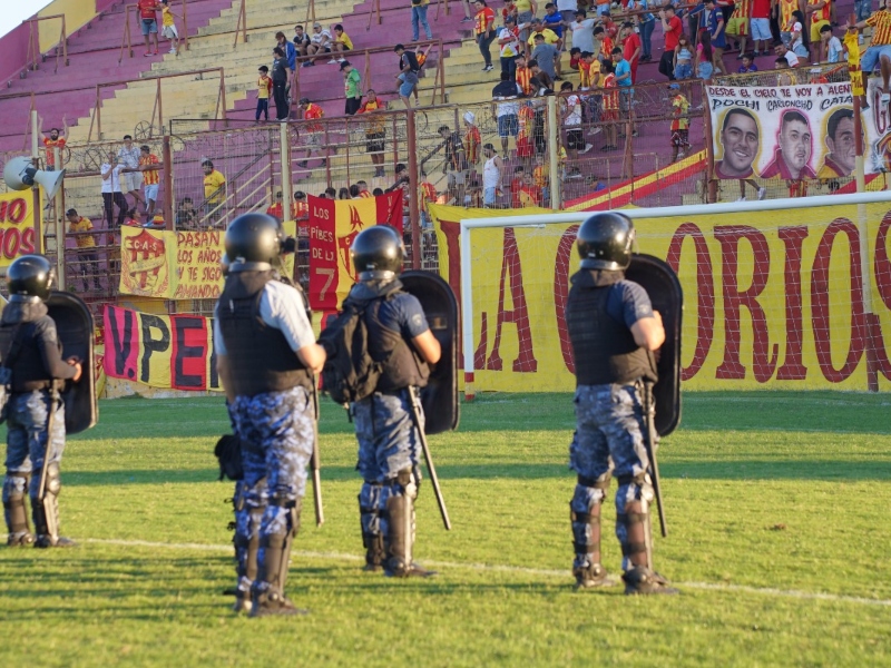 Tras los incidentes en el clásico For Ever – Sarmiento, el Gobierno asegura que los próximos partidos se jugarán con público Tras los incidentes en el clásico For Ever – Sarmiento, el Gobierno asegura que los próximos partidos se jugarán con público