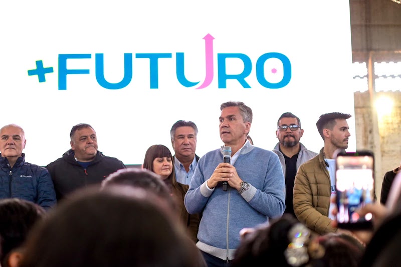 Zdero llevó +Futuro a General San Martín: “Queremos que se animen a soñar en grande” Zdero llevó +Futuro a General San Martín: “Queremos que se animen a soñar en grande”