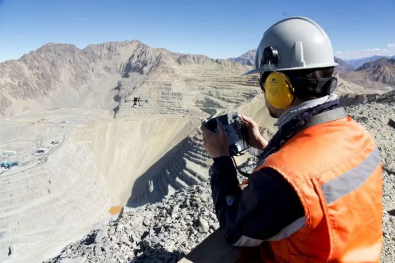 En la minería acusan 3 mil puestos menos pese al boom que expone el INDEC En la minería acusan 3 mil puestos menos pese al boom que expone el INDEC