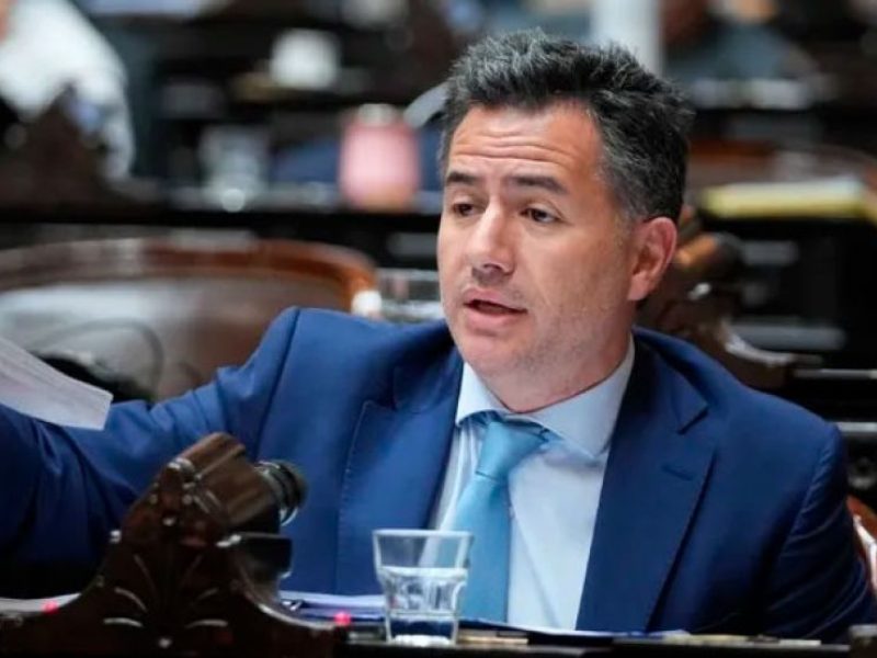 El oficialismo convocó una mega sesión para el 21 de octubre y bloquea el avance opositor contra el DNU 70 El oficialismo convocó una mega sesión para el 21 de octubre y bloquea el avance opositor contra el DNU 70