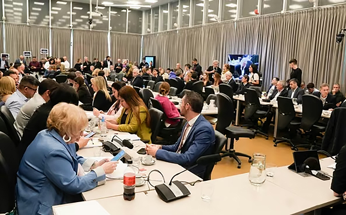 “Defensa de la Soberanía Nacional”: Gobierno admite que cambia su proyecto en Diputados por falta de apoyos “Defensa de la Soberanía Nacional”: Gobierno admite que cambia su proyecto en Diputados por falta de apoyos
