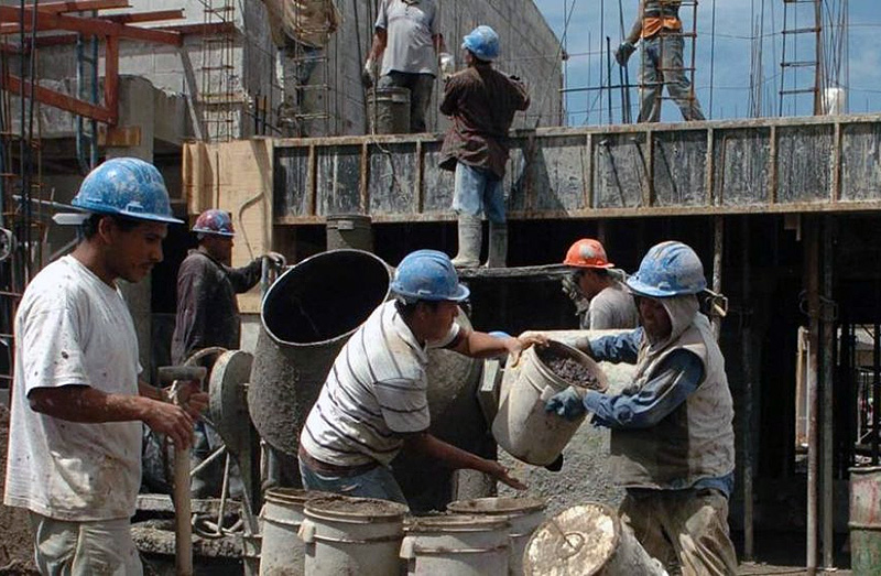 Leve repunte en la construcción: 0,4% mensual en agosto tras dos fuertes caídas consecutivas Leve repunte en la construcción: 0,4% mensual en agosto tras dos fuertes caídas consecutivas