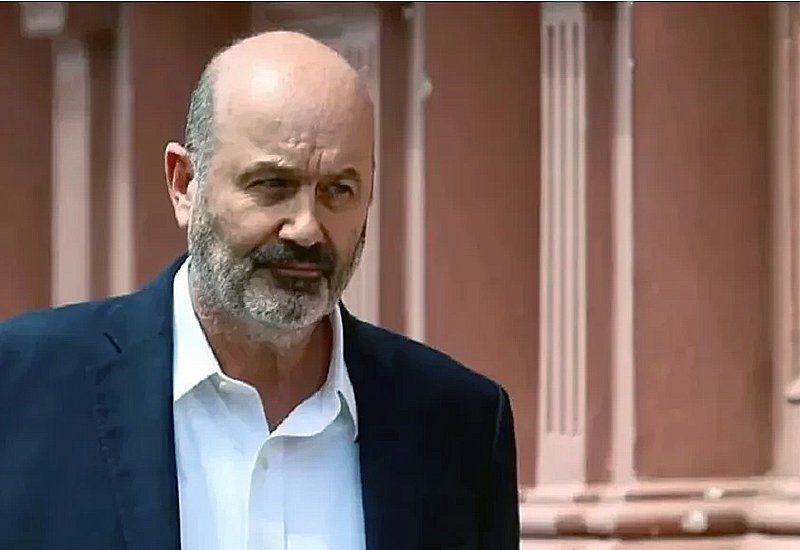 Fuerte repudio de La Bancaria a Sturzenegger por dar una capacitación en el Banco Nación Fuerte repudio de La Bancaria a Sturzenegger por dar una capacitación en el Banco Nación