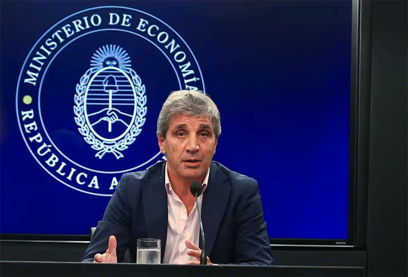 El mercado estima que la mitad de la suba del riesgo país es por problemas locales El mercado estima que la mitad de la suba del riesgo país es por problemas locales