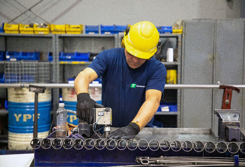 Para la UIA, la industria volvió a caer en septiembre y el trimestre cerró en baja Para la UIA, la industria volvió a caer en septiembre y el trimestre cerró en baja