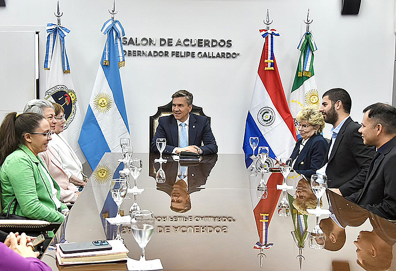 El Chaco, Argentinos por la Educación y Paraguay acuerdan estrategias para mejorar la enseñanza El Chaco, Argentinos por la Educación y Paraguay acuerdan estrategias para mejorar la enseñanza