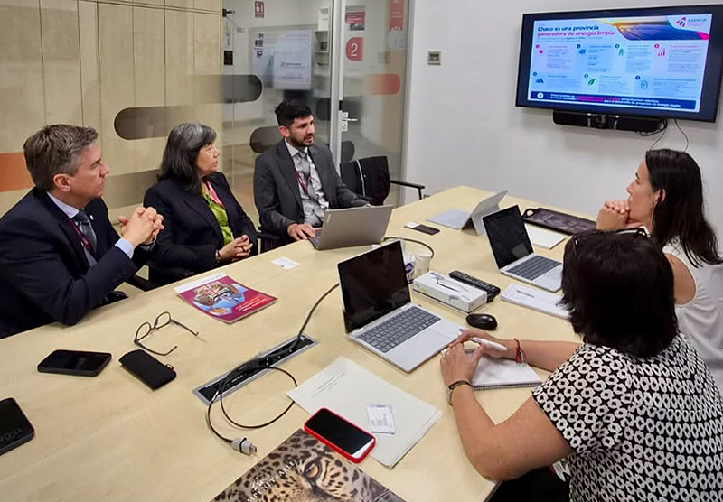 Zdero abrió la agenda con Cataluña y ACCIÓ vendrá a la provincia Zdero abrió la agenda con Cataluña y ACCIÓ vendrá a la provincia
