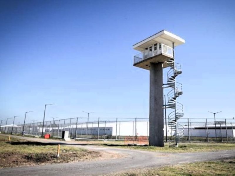 Rechazaron un hábeas corpus colectivo por el traslado de los internos del Complejo Penitenciario de Devoto al de Marcos Paz Rechazaron un hábeas corpus colectivo por el traslado de los internos del Complejo Penitenciario de Devoto al de Marcos Paz