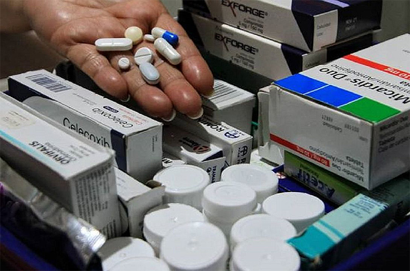 El Gobierno puso fin al programa Remediar: quedarán 6 medicamentos de un listado de 128 El Gobierno puso fin al programa Remediar: quedarán 6 medicamentos de un listado de 128