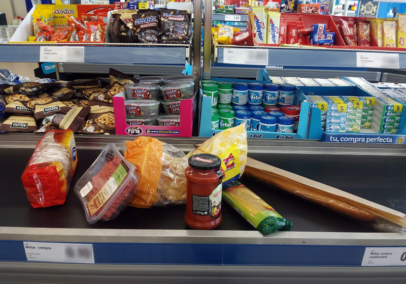 Las ventas en supermercados cayó por tercer mes consecutivo en agosto Las ventas en supermercados cayó por tercer mes consecutivo en agosto