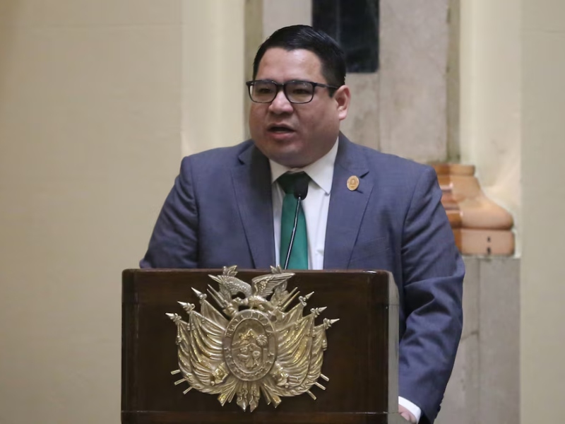 Detuvieron al fiscal general de Bolivia dos días después de que EEUU le revocara la visa por supuestos vínculos con el narcotráfico Detuvieron al fiscal general de Bolivia dos días después de que EEUU le revocara la visa por supuestos vínculos con el narcotráfico