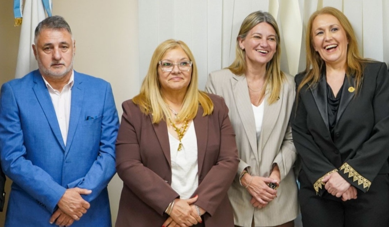 Laura Fogar asumió como representante de la Legislatura en el Consejo de la Magistratura y el Jurado de Enjuiciamiento Laura Fogar asumió como representante de la Legislatura en el Consejo de la Magistratura y el Jurado de Enjuiciamiento