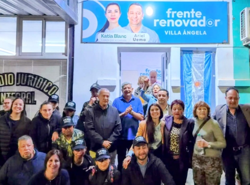 “La política es un elemento de transformación para el territorio”, afirmó Katia Blanc en la apertura del local partidario del Frente Renovador en Villa Ángela “La política es un elemento de transformación para el territorio”, afirmó Katia Blanc en la apertura del local partidario del Frente Renovador en Villa Ángela