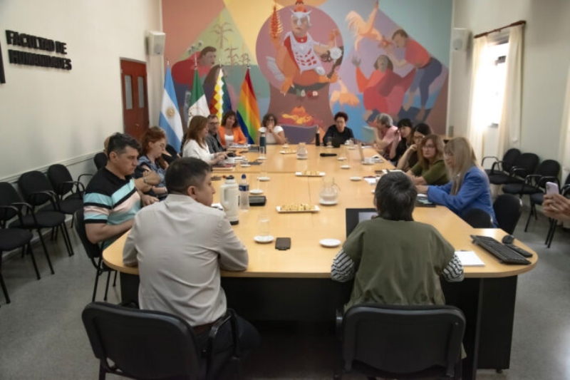 Humanidades impulsa el posgrado docente con subsidios totales y suma dos nuevos Doctorados Humanidades impulsa el posgrado docente con subsidios totales y suma dos nuevos Doctorados