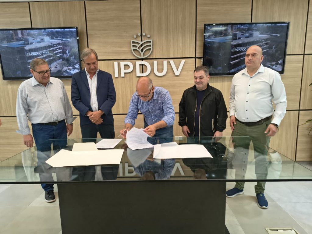 El Ipduv y SUOPE avanzan en la regularización dominial del barrio Luz Esperanza El Ipduv y SUOPE avanzan en la regularización dominial del barrio Luz Esperanza