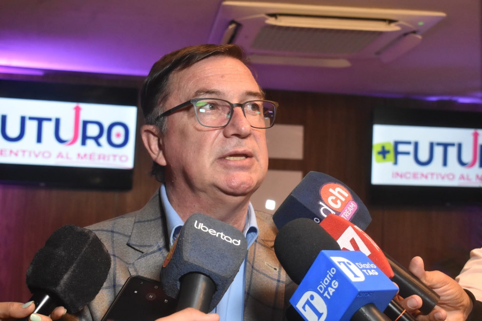 Más Futuro: comienzan los pagos, amplían la entrega de tarjetas y sigue abierta la inscripción Más Futuro: comienzan los pagos, amplían la entrega de tarjetas y sigue abierta la inscripción