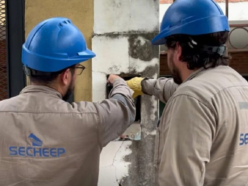El Sindicato de Luz y Fuerza declaró el estado de alerta y trabajo a estricto reglamento en SECHEEP El Sindicato de Luz y Fuerza declaró el estado de alerta y trabajo a estricto reglamento en SECHEEP